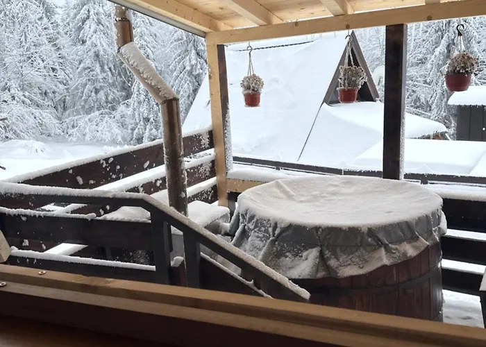 Planinska Kuca Andjela 2 *